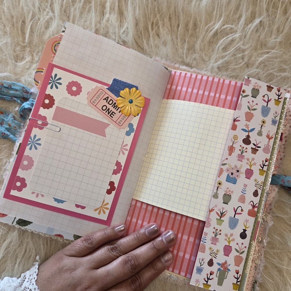 "DREAMS" Kawaai Junk Journal - Picture 7 of 10